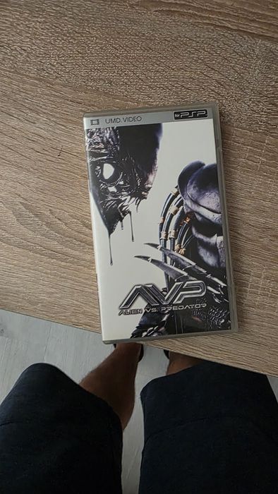 Alien vs predator film na psp eng