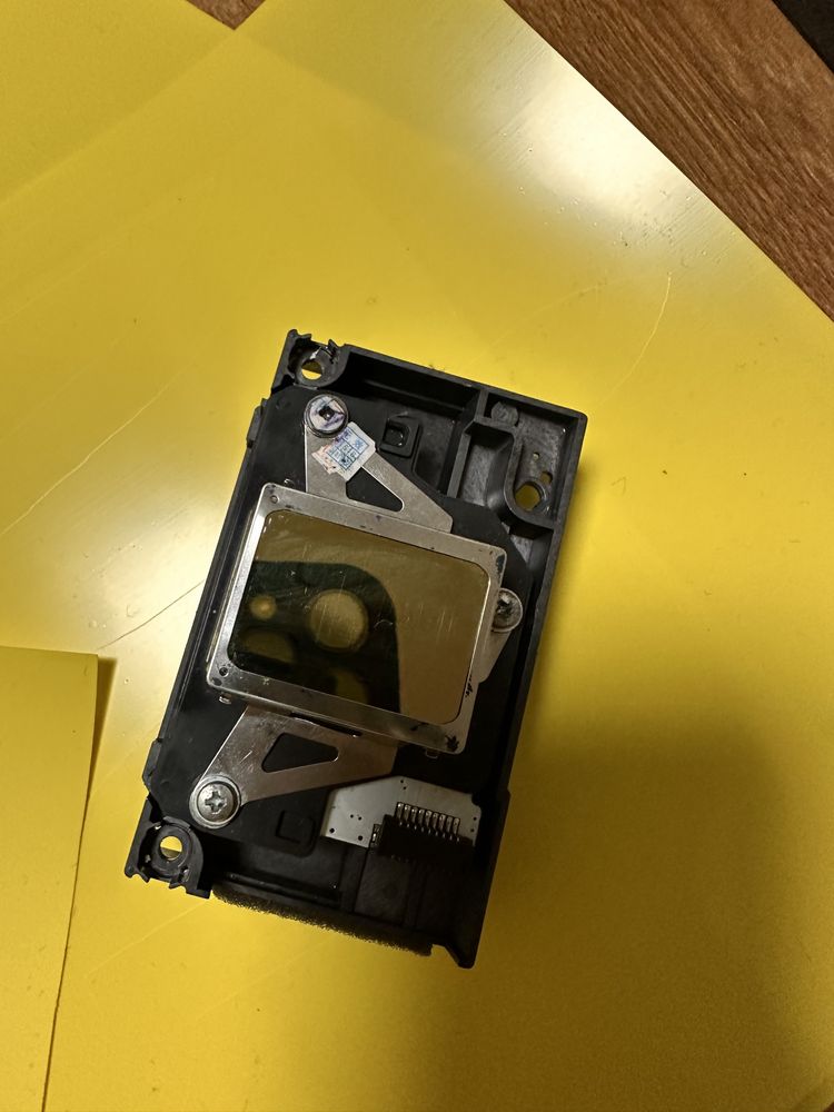 Б/у печатающая головка epson l1800: 5 500 грн. - Периферійні пристрої ...