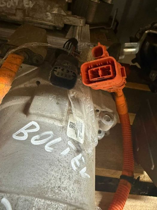 Компресор кондиціонера Chevrolet Bolt компрессор кондиционера Болт