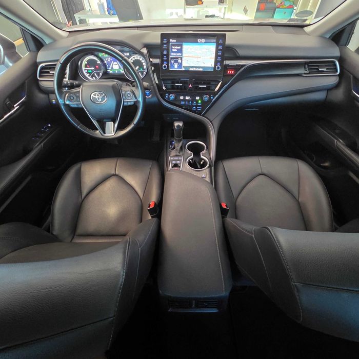 Wynajem wypozyczalnia samochodow aut Toyota Camry 2.5 Benzyna/Hybryda