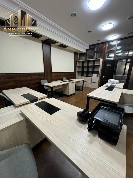 Без% Аренда меблированного офиса 100м2, ул.Жилянская, Центр