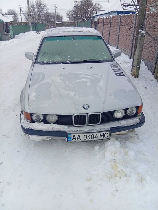 BMW e32 series 7