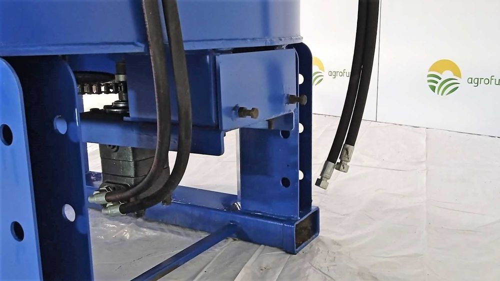 Mieszalnik betoniarka hydrauliczna okrągła 800L zgarniacz