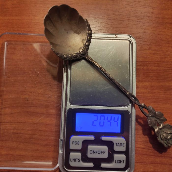 Серебряная ложка для сахара