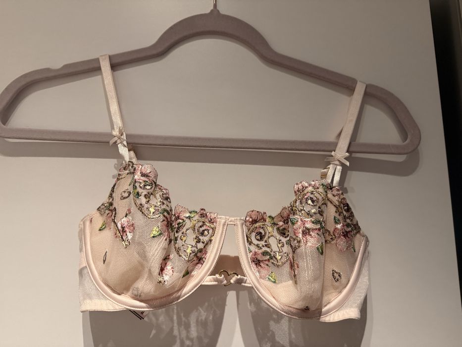 Nowy biustonosz Victorias Secret