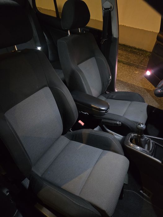 Vendo Volkswagen Golf 2003 1.4 Gasolina