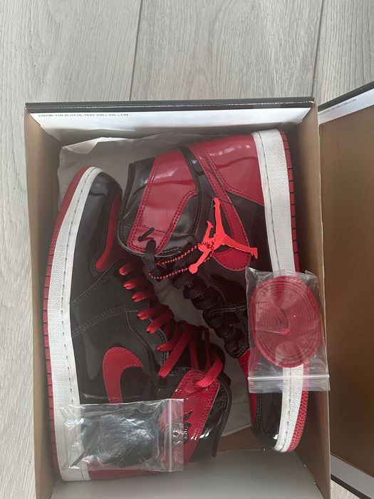Air Jordan 1 High OG 44