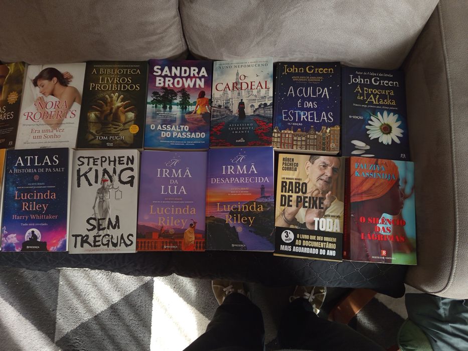 Livros de vários autores