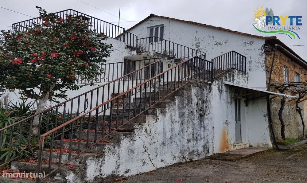 Moradia T3 no Outeiro do Pampilhal - Cernache do Bonjardim