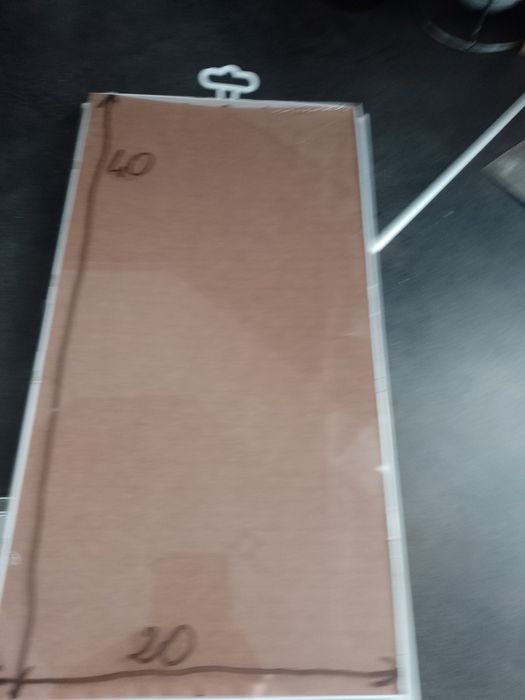 Drzwiczki rewizyjne plastikowe