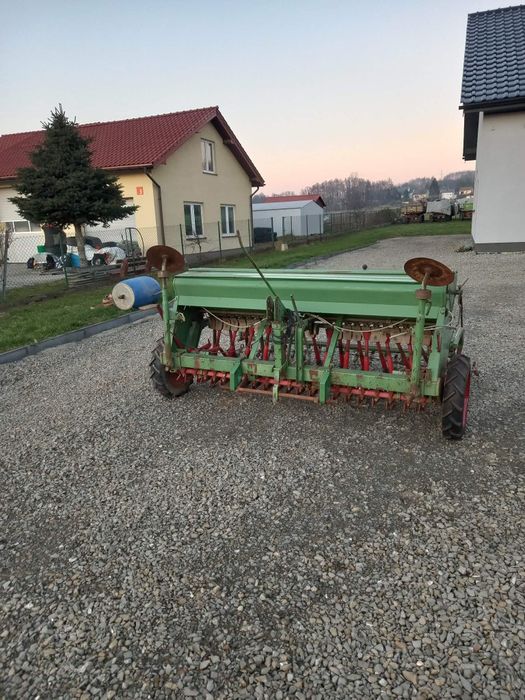Siewnik hassia du