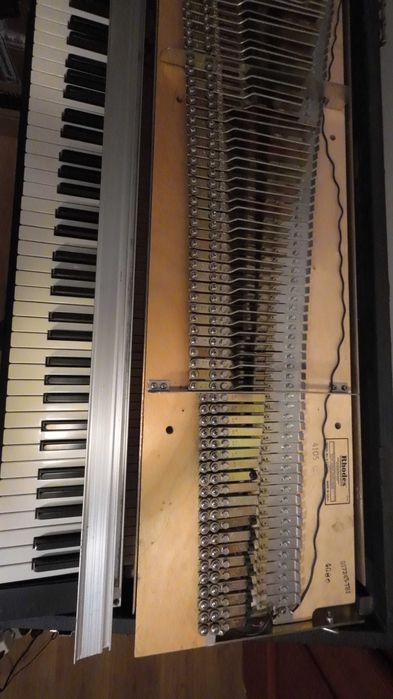 Fender Rhodes Stage Piano MKII [Seventy Three] *DOSKONAŁY MECHANIZM ...