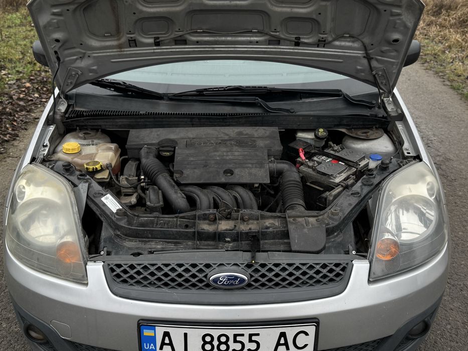 Автомобіль Ford Fiesta Mk5 2008
