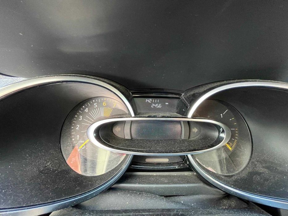 Renault Clio Sport Tourer 0.9 TCE Limited