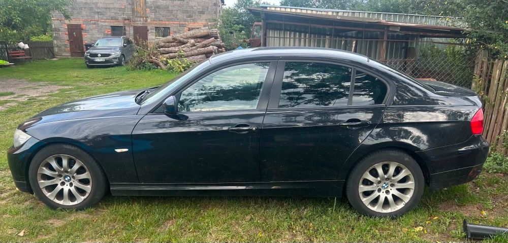 BMW 3 E90 po lift