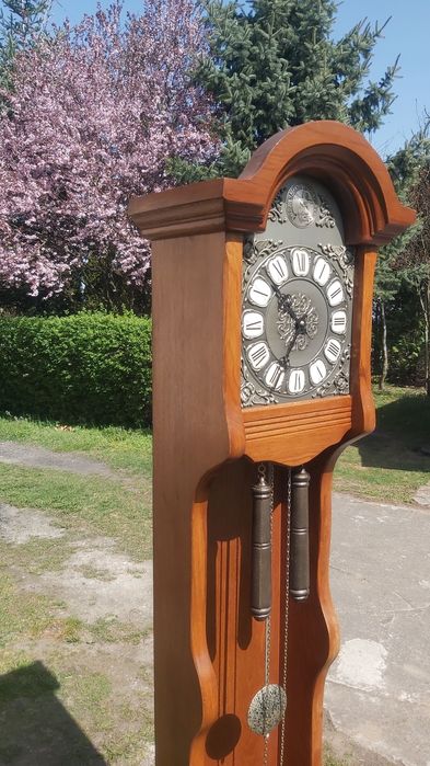 zegar stojący niemiecki po naprawie u zegarmistrza