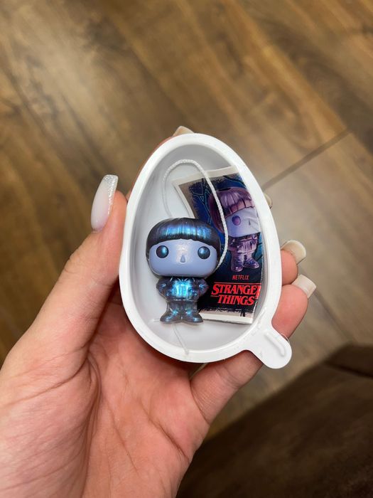 Вілл з вивороту,stranger things kinder joy