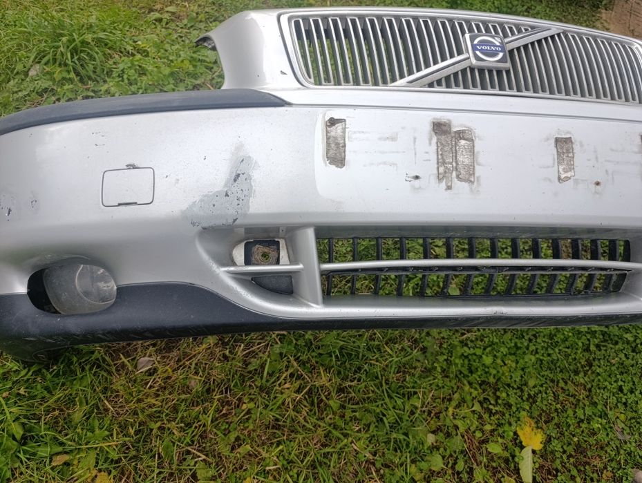 Бампер передній Volvo S80 вольво
