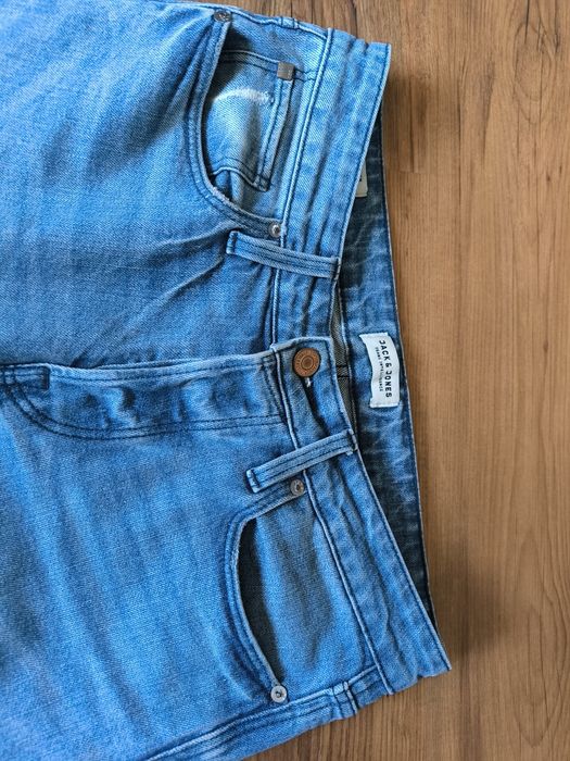 Jack & Jones jeansy męskie 30/34 slim fit niebieskie przecierane