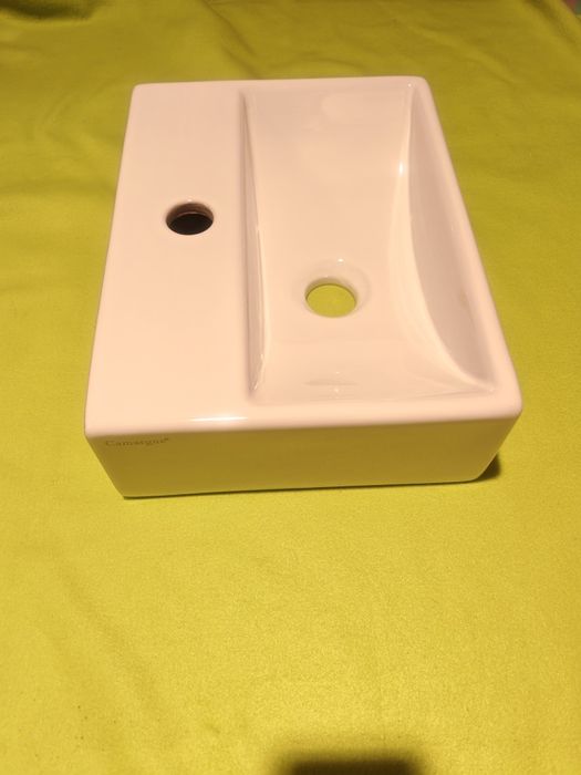 Umywalka mała nowa