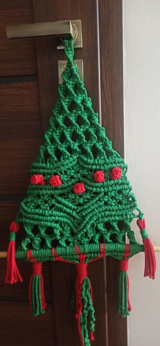 Choinka z makramy