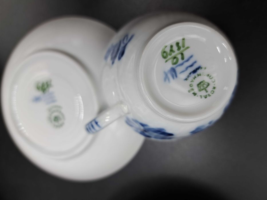 Serwis Royal Copenhagen Blue Flower Braided, reliefy, Bla Blomst Flettet