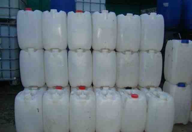 Канистра пластиковая. Канистра20л.