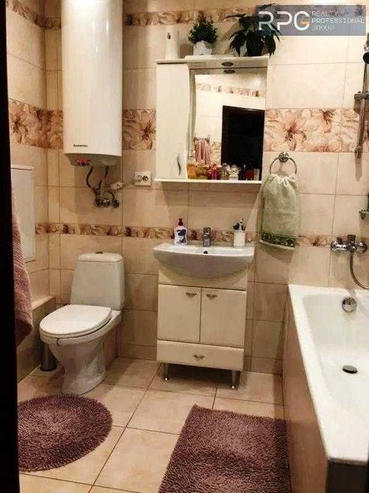 Продаж 2-х кімнатної квартири Виноградарь