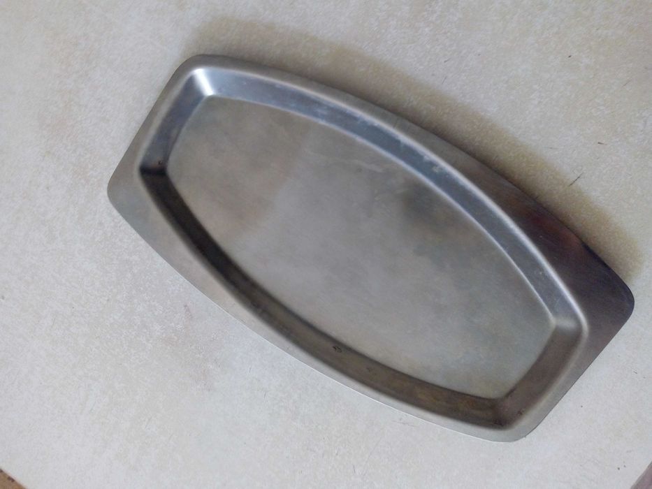 Тарелки из нержавеющей стали