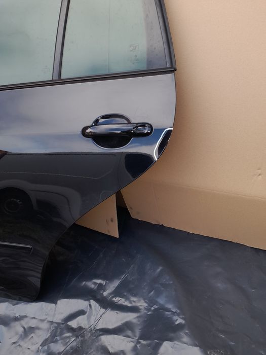 VW Golf VI plus drzwi lewy tył czarne.