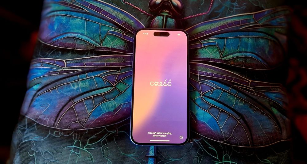 Smartfon Apple iPhone 16  256 GB Ultramaryna