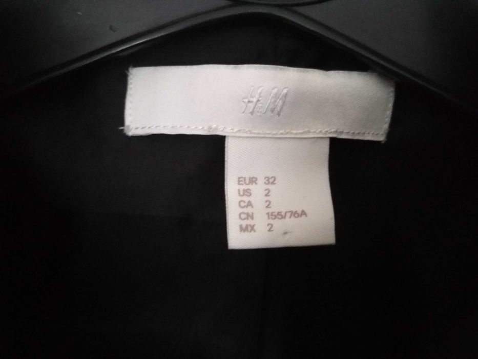 Krótki płaszcz damski H&M rozmiar 32