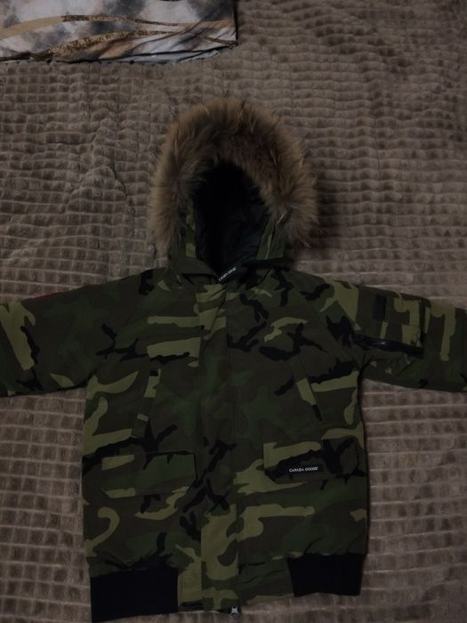 Canada goose пуховик,оріг