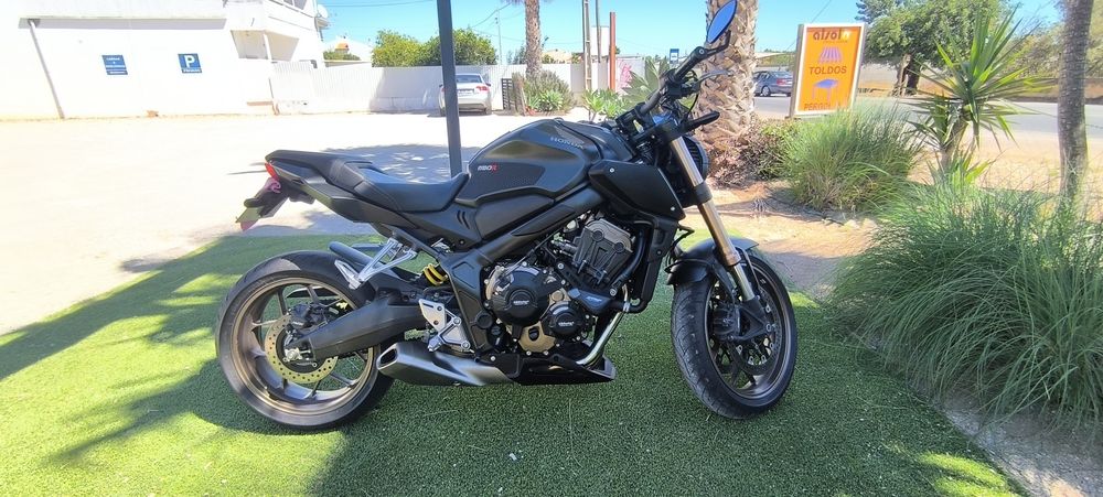 Honda CB650R 2021