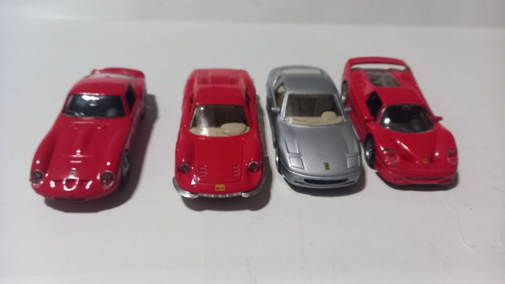 Carros miniaturas...