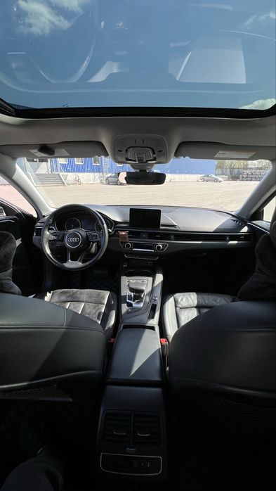 Audi A4 B9 2018 Premium