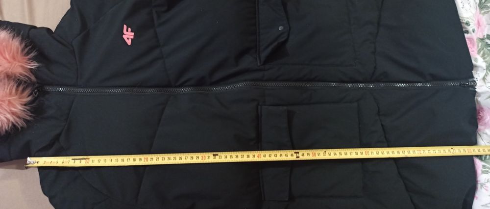 Płaszcz wiosenny 4F  164cm dziewczęca