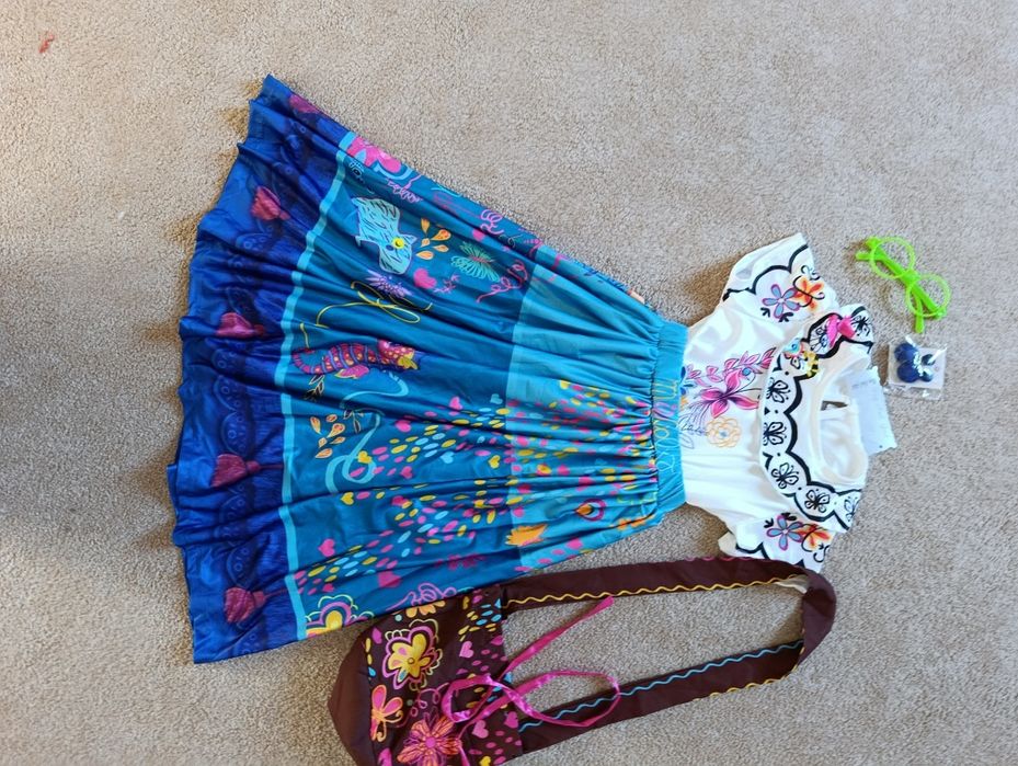 Moje magiczne encanto, Mirabel, bal karnawałowy