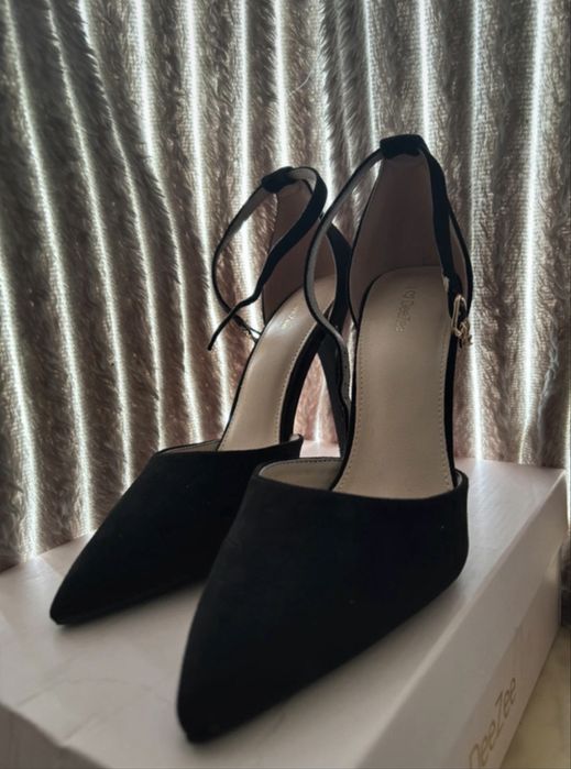 NOWE zamszowe buty na szpilce