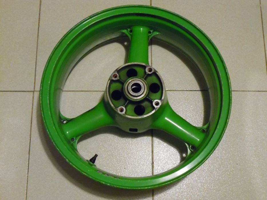 Roda traseira Kawasaki ZX6R 98-02
