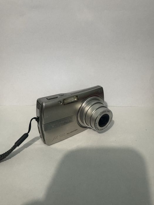 Цифровий фотоапарат Olympus mju 1000 (робочий, All-Weather металевий) / Y2K