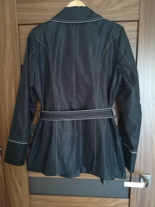 Krótki płaszczyk/kurtka roz. 42