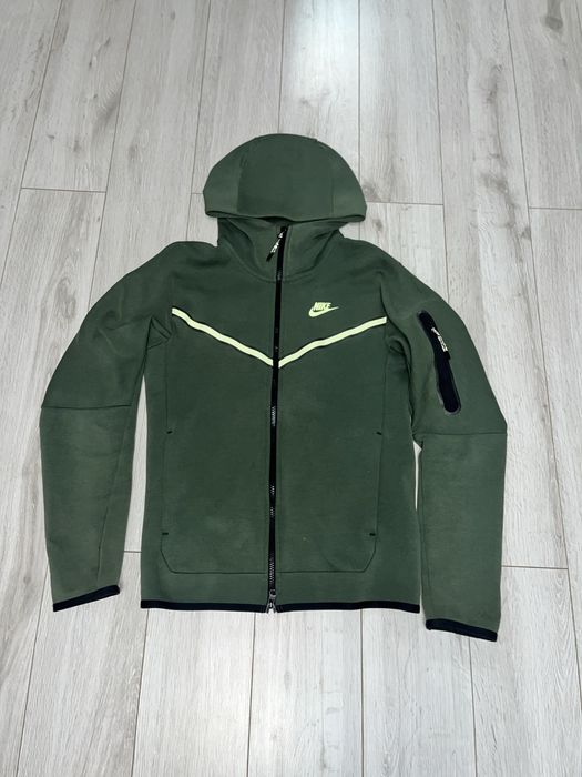 Nike Tech Fleece
