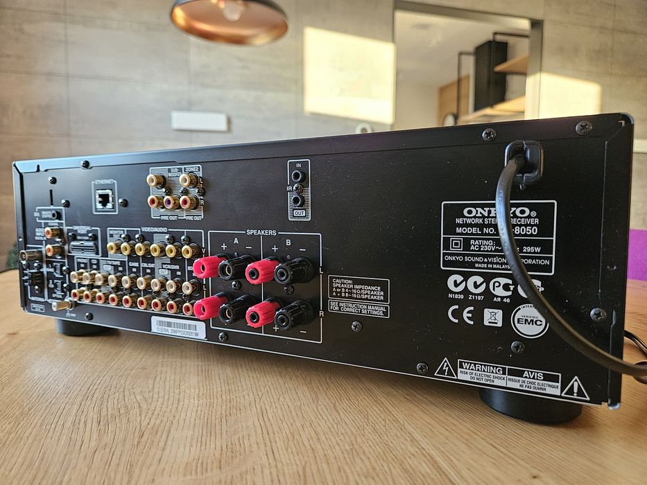 Amplituner ONKYO TX-8050
