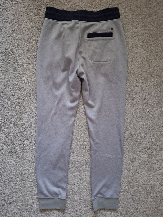 Męskie spodnie dresowe Tommy Hilfiger roz S