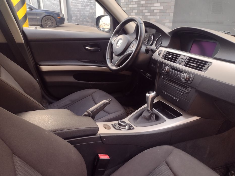 BMW E91 BMW 3 Lift Hak Xenony  Navigacja