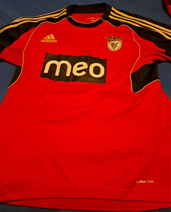 Camisolas oficiais do SL Benfica