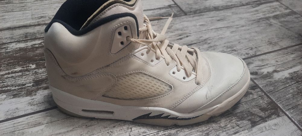 Оригінал Nike Air Jordan 5 Retro SE Sail