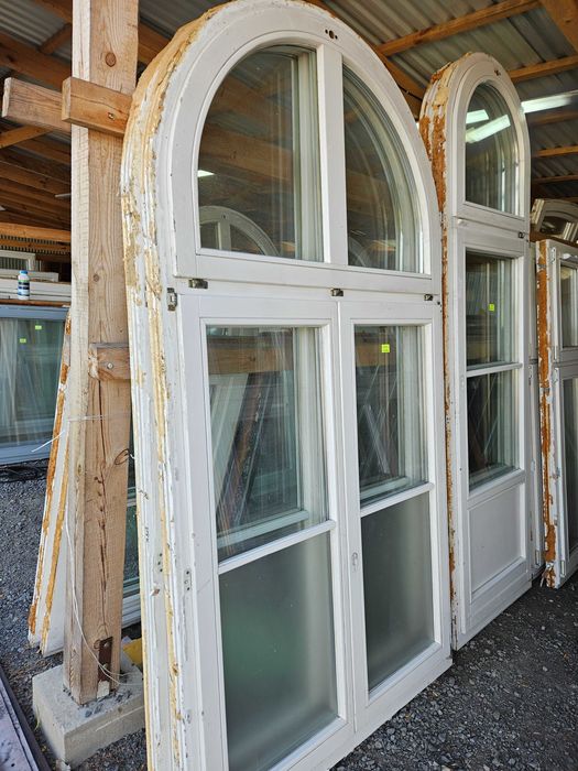 OKNO Drewniane Sosnowe Łukowe Dwuskrzydłowe Szprosy 129x241cm