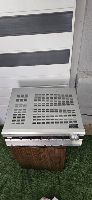 Onkyo TX-SR 705 amplituner